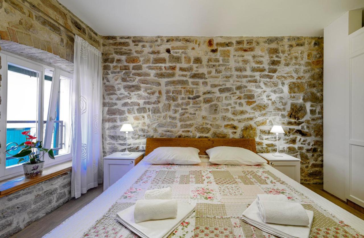 Apartments Festum Šibenik Exterior foto