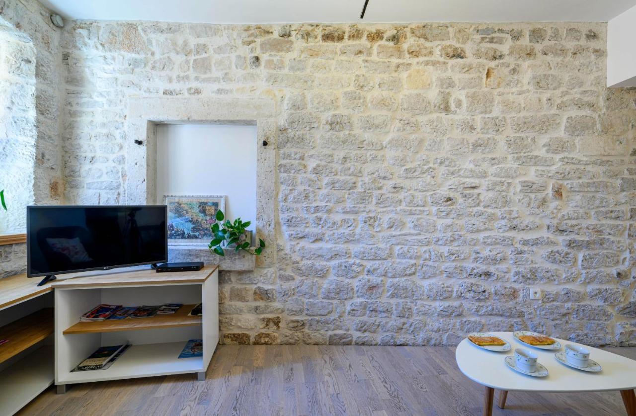 Apartments Festum Šibenik Exterior foto