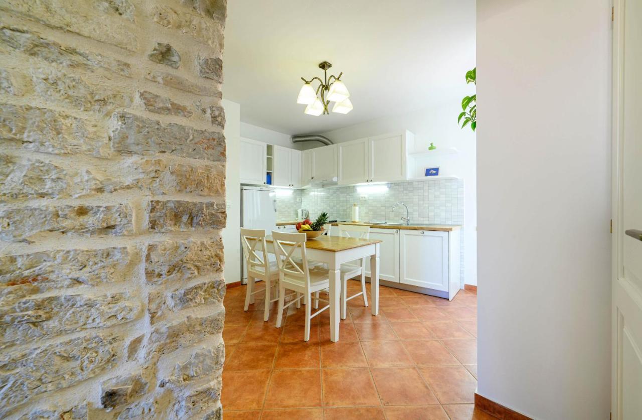 Apartments Festum Šibenik Exterior foto
